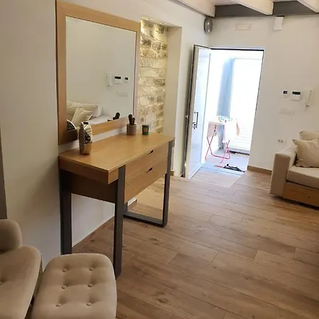 Smart Luxury Amperia House * Ханья
