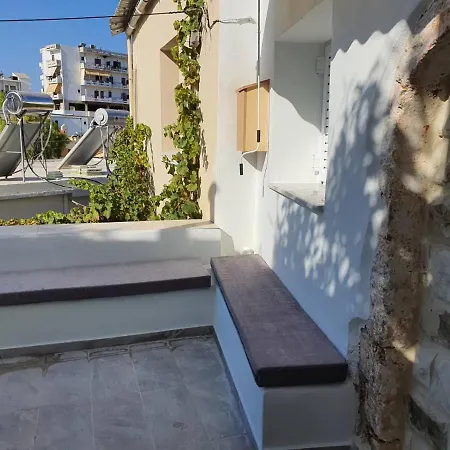 Smart Luxury Amperia House Дом отдыха Ханья
