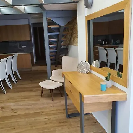 Smart Luxury Amperia House Hriszí Aktí Haniá
