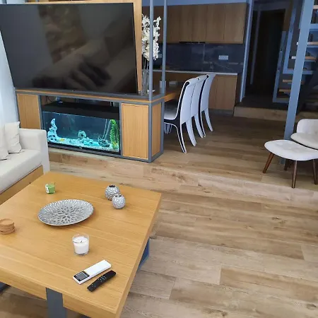 Smart Luxury Amperia House * Hriszí Aktí Haniá