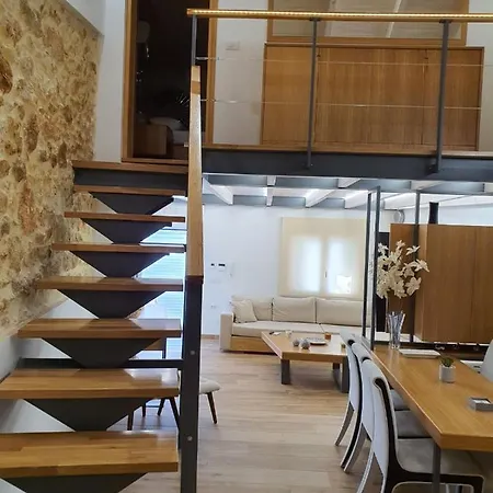 Smart Luxury Amperia House * Hriszí Aktí Haniá