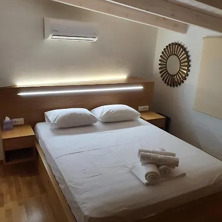 Smart Luxury Amperia House Hriszí Aktí Haniá